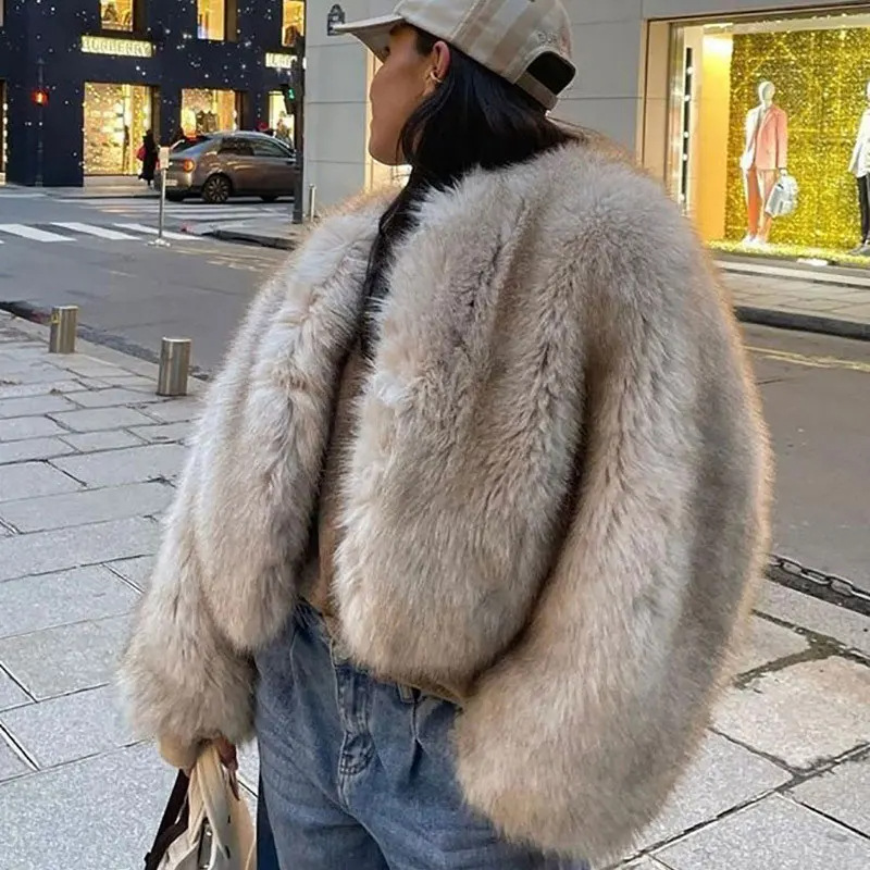 Winter 2026 Hot Cool Girls Flu - đánh giá và giá Street Fashion Week